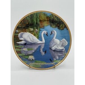 1988 The Swan Plate Elegant Birds Series James Faulkner WS George Fine‎ China 8"